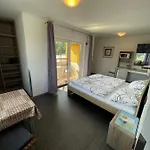Séjour chez l'habitant Maxovo Kralovstvi Rovensko pod Troskami