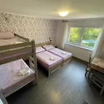 Séjour chez l'habitant Maxovo Kralovstvi Rovensko pod Troskami