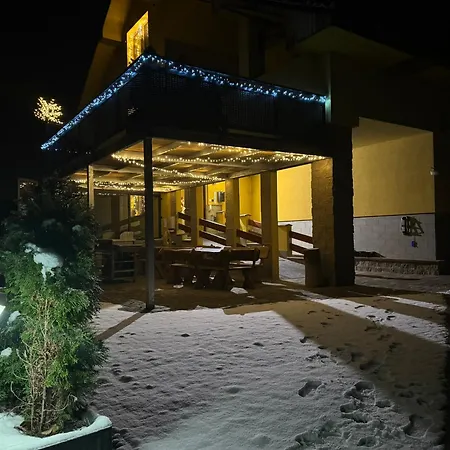 Homestay Maxovo Kralovstvi Rovensko pod Troskami