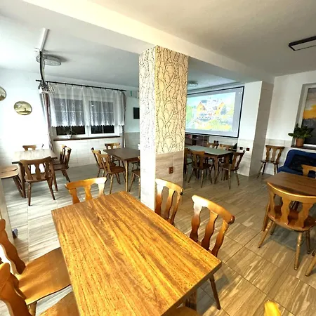 Quarto em Acomodações Particulares Maxovo Království *